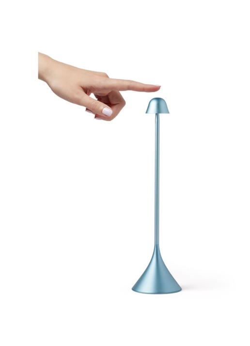 Lexon Steli Bell draadloze tafellamp 28,6 cm x Ø7,7 cm - detail 3 lichtblauw