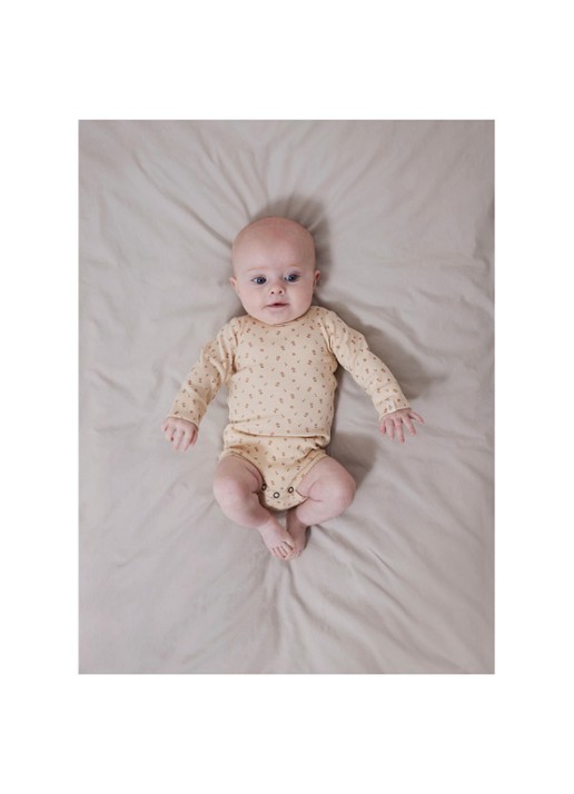 Lil 'Atelier NBFGago ribgebreide romper in  katoenblend - voorkant 3 creme