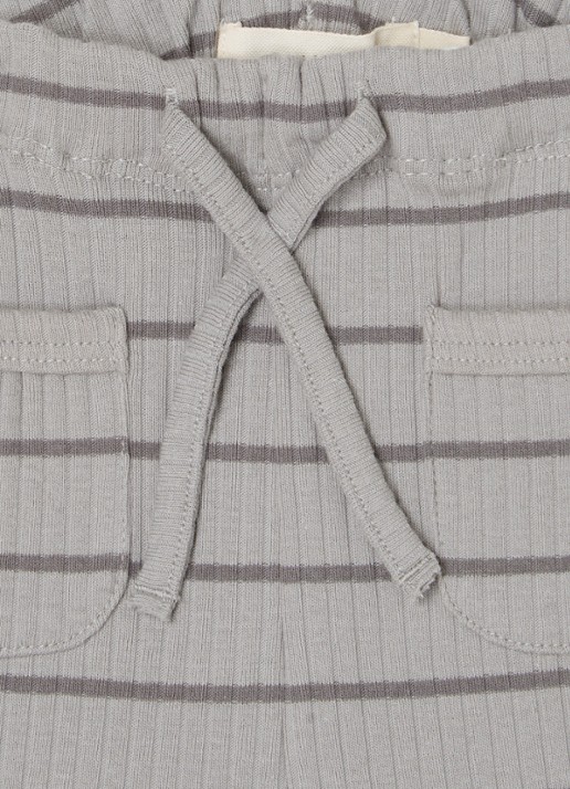 Lil 'Atelier NBMKail tapered fit joggingbroek van  katoen - detail olijfgroen
