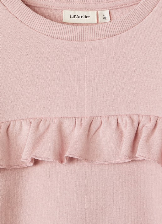 Lil 'Atelier NMFILondon sweater met volant - detail roze