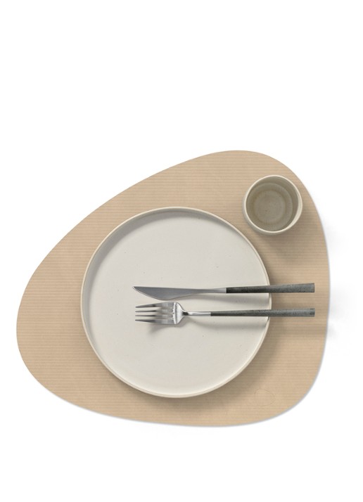 LIND DNA Corduroy placemat 37 x 44 cm - voorkant 3 zand