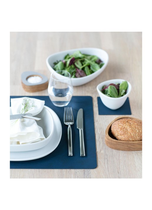 LIND DNA Table Mat Square placemat van  leer 35 x 45 cm - detail 4 donkerblauw
