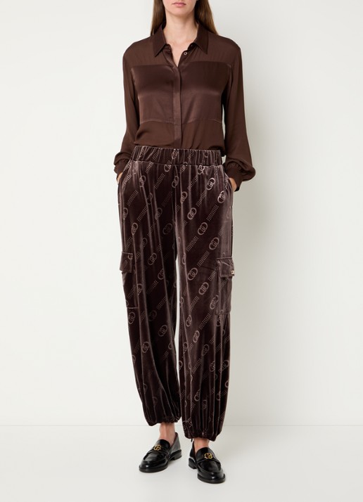 Liu Jo Mid waist tapered fit broek van fluweel met logoprint - voorkant 4 chocoladebruin