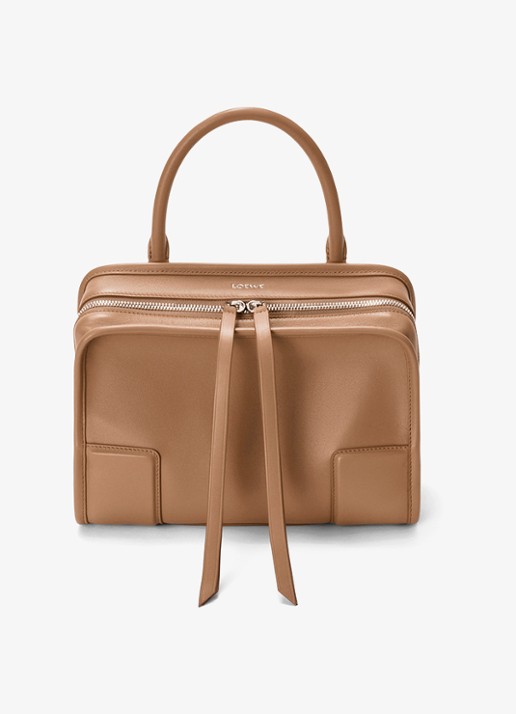 LOEWE Amazona 180 Small schoudertas van kalfsleer - detail 5 bruin