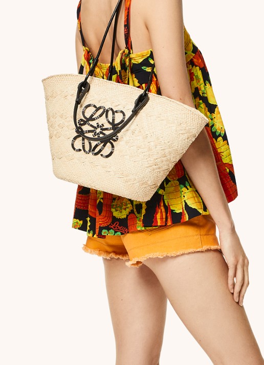 LOEWE Anagram Basket shopper met kalfsleren details - detail 5 zwart