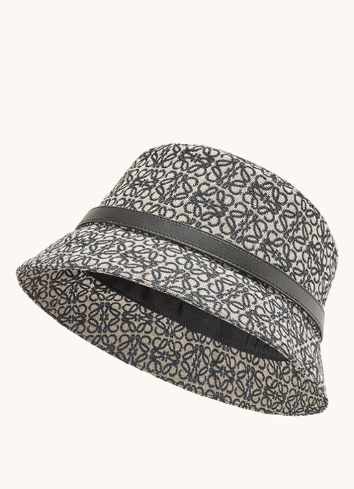 LOEWE Anagram bucket hoed met kalfsleren details en jacquard dessin  - voorkant 3 donkerblauw