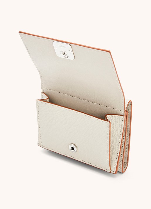 LOEWE Anagram portemonnee van kalfsleer - voorkant 6 gebroken wit