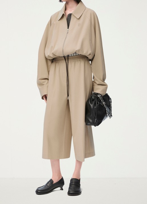 LOEWE Balloon oversized cropped bomberjack met logoborduring - voorkant 3 beige