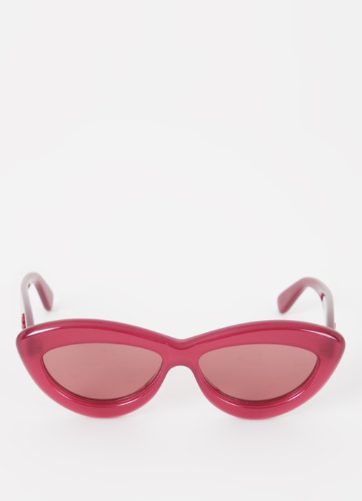 LOEWE Curvy zonnebril LW40096I - detail 3 kersenrood
