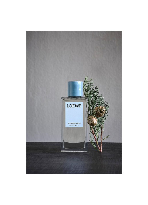LOEWE Cypress Balls Room Spray - huisparfum 150 ml - detail 7 undefined