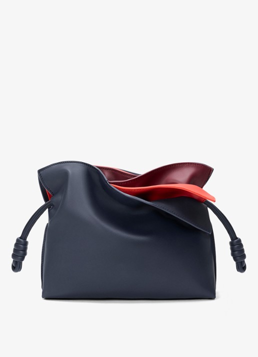 LOEWE Flamenco Layers Mini clutch van kalfsleer - achterkant donkerblauw