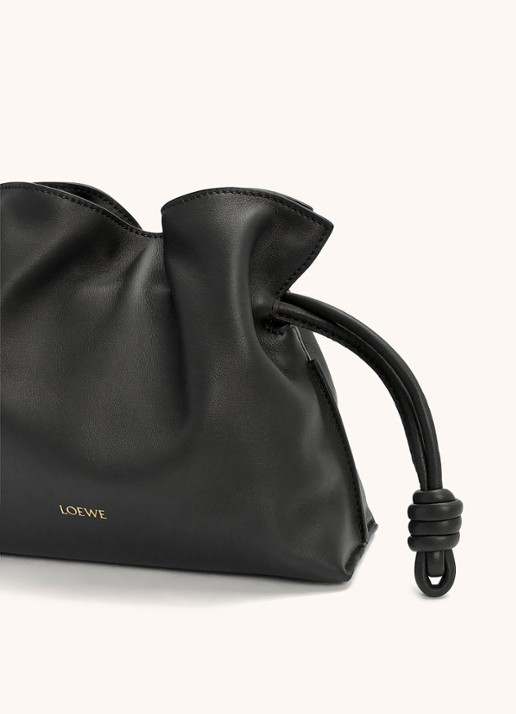 LOEWE Flamenco Mini clutch van kalfsleer - detail 4 zwart
