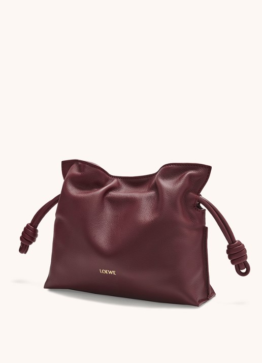 LOEWE Flamenco Mini clutch van kalfsleer - voorkant 2 bordeauxrood