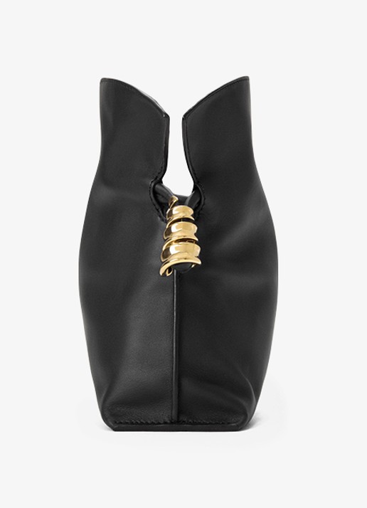 LOEWE Flamenco Mini clutch van kalfsleer - detail zwart