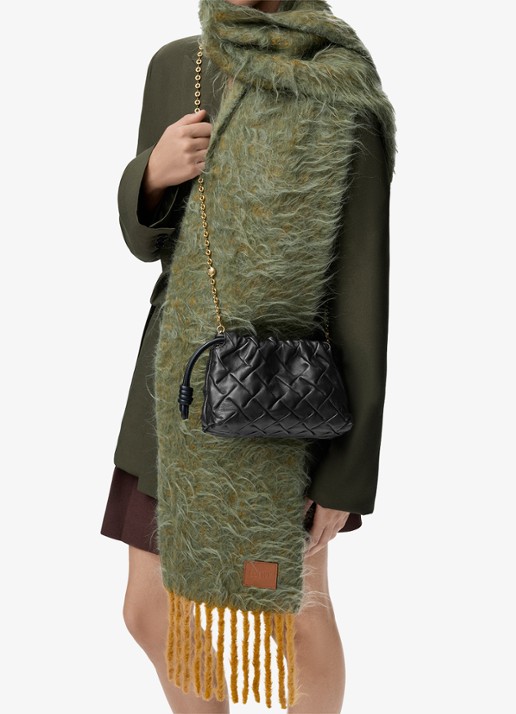 LOEWE Flamenco Mini clutch van leer - voorkant 3 zwart
