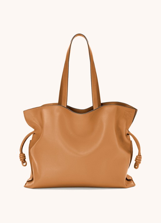 LOEWE Flamenco XL schoudertas van kalfsleer - achterkant 3 lichtbruin