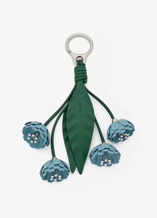 LOEWE Flower Pistil tasbedel van kalfsleer - voorkant 2 blauw