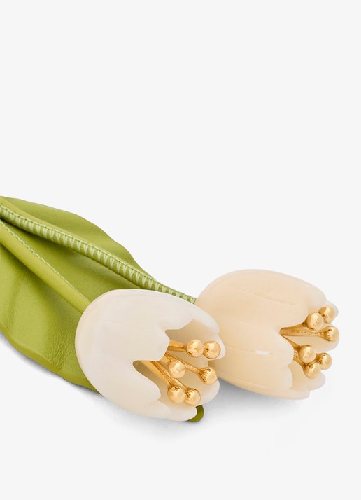 LOEWE Flower tasbedel van kalfsleer - detail 3 wit