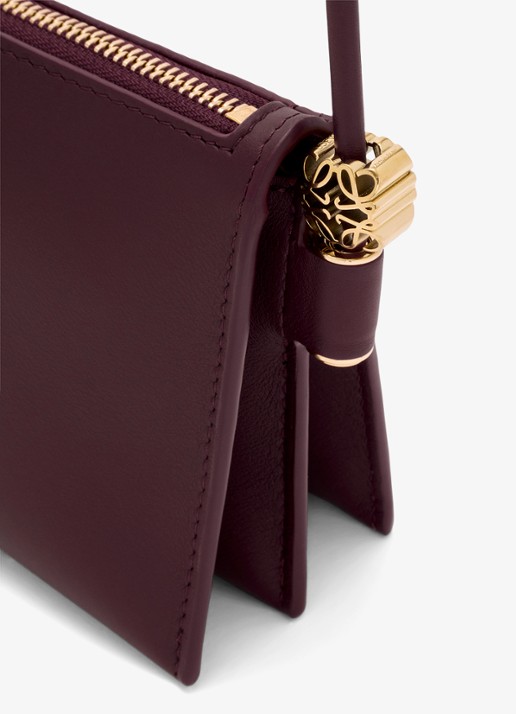 LOEWE Joya crossbodytas van kalfsleer - detail 8 bordeauxrood