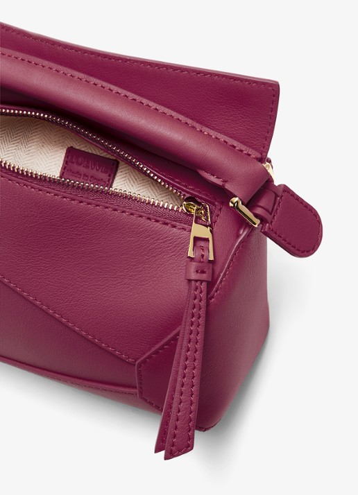 LOEWE Puzzle Edge Mini handtas van kalfsleer - detail 5 aubergine