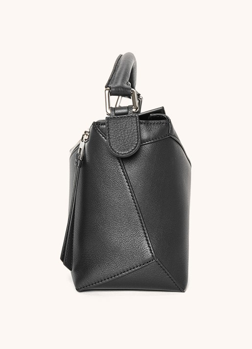 LOEWE Puzzle Edge Small handtas van kalfsleer - achterkant zwart
