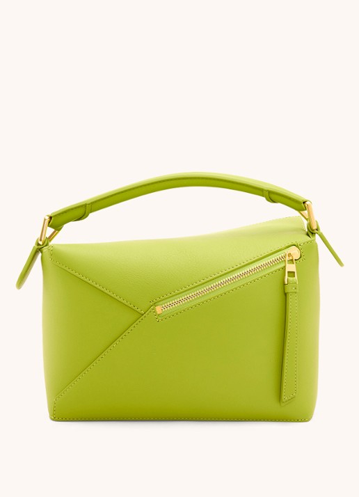 LOEWE Puzzle Edge Small handtas van kalfsleer - achterkant lime