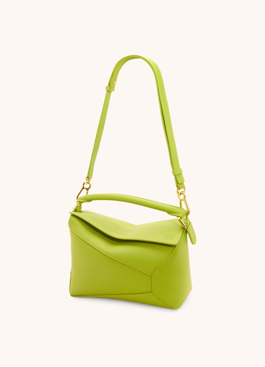 LOEWE Puzzle Edge Small handtas van kalfsleer - detail 5 lime