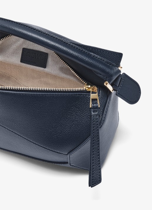 LOEWE Puzzle Edge Small handtas van kalfsleer - detail 4 donkerblauw
