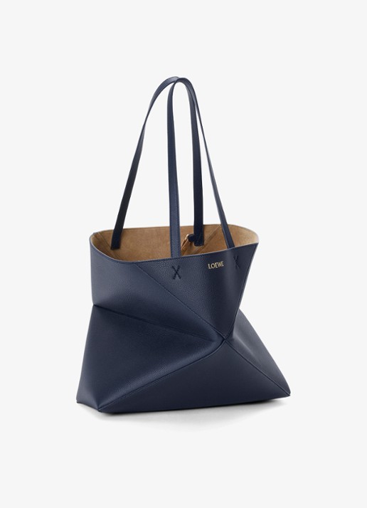 LOEWE Puzzle Fold Horizontal Medium shopper van kalfsleer - detail donkerblauw