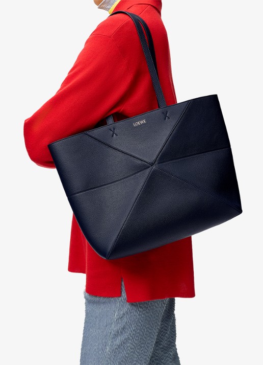 LOEWE Puzzle Fold Horizontal Medium shopper van kalfsleer - voorkant 8 donkerblauw