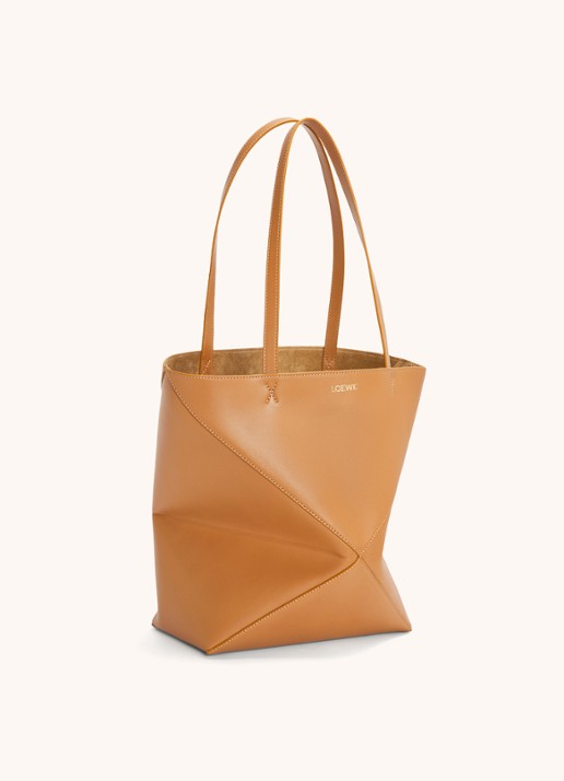 LOEWE Puzzle Fold Medium shopper van kalfsleer - achterkant 8 camel