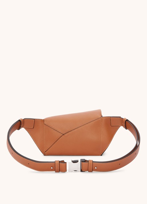 LOEWE Puzzle Mini crossbodytas van kalfsleer - achterkant 3 camel