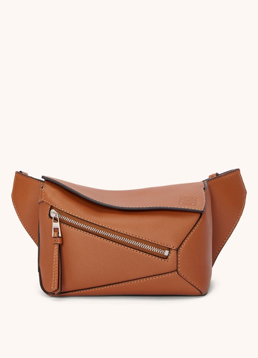 LOEWE Puzzle Mini crossbodytas van kalfsleer - voorkant camel