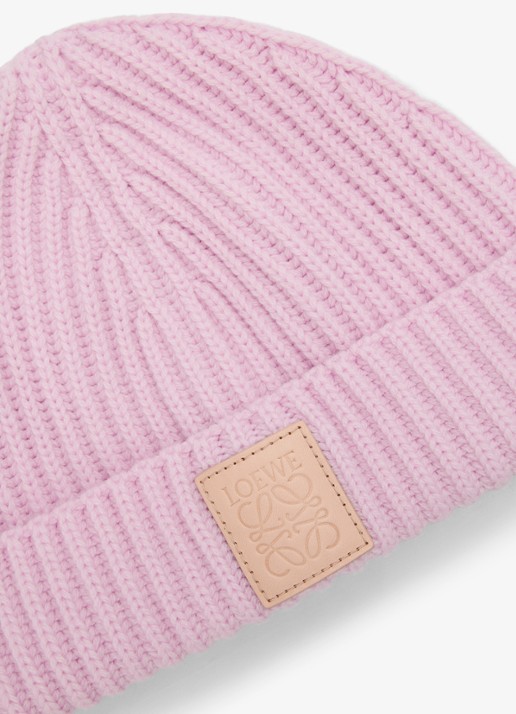 LOEWE Ribgebreide muts van kasjmier met logo - detail 2 lichtroze