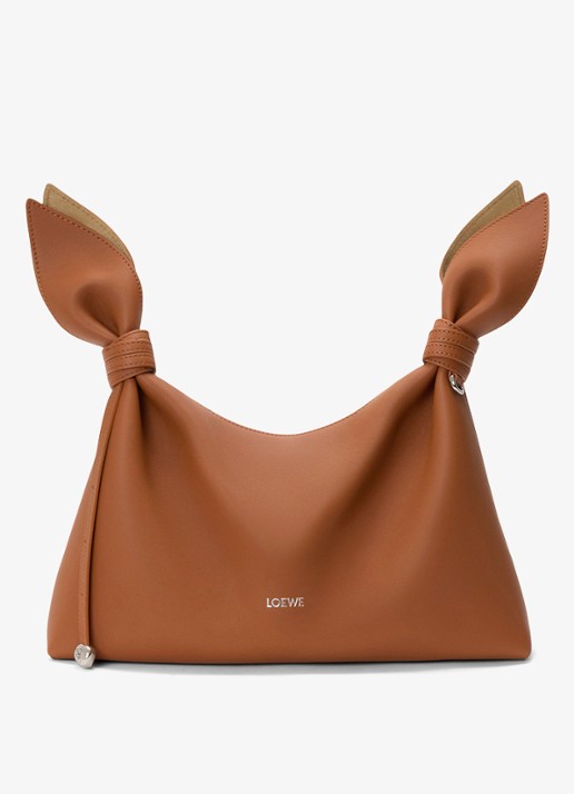 LOEWE Scarf Medium schoudertas van kalfsleer  - voorkant 2 bruin