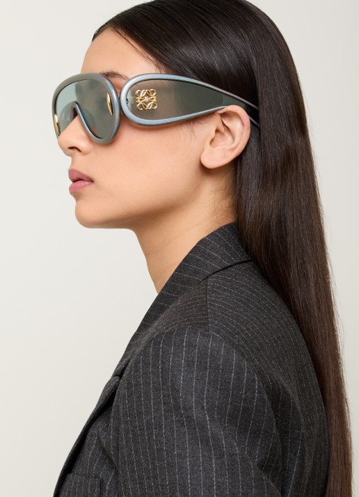 LOEWE Shield zonnebril LW40108I - voorkant 2 grijs