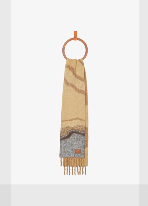 LOEWE Sjaal in alpaca wolblend met print 185 x 23 cm - detail 4 camel