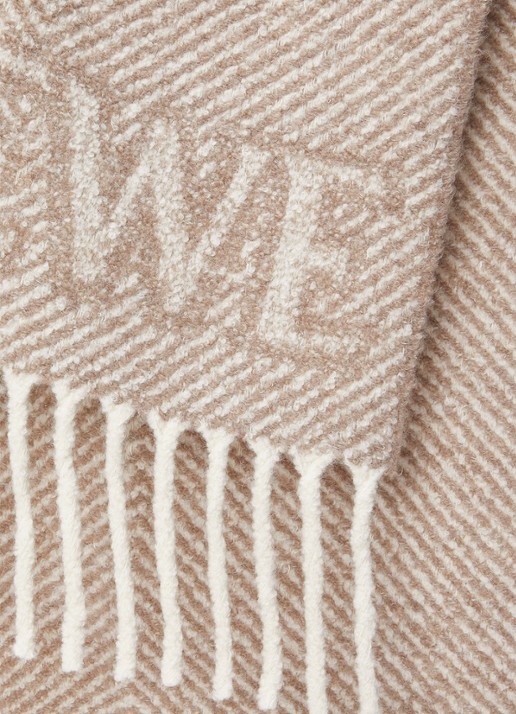LOEWE Sjaal van bouclé met logo 184 x 47 cm - detail 4 beige