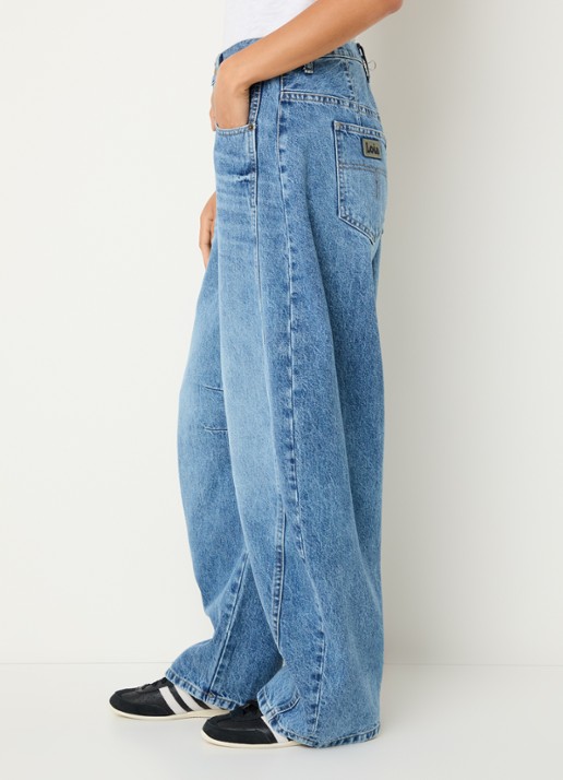 Lois Aliana high waist tapered fit broek met steekzakken - detail 2 lichtblauw
