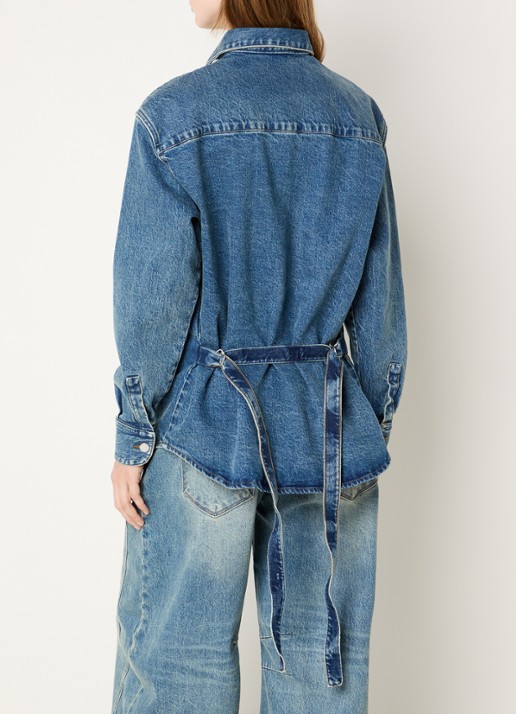 Lois Lea blouse van denim met ceintuur en medium wassing - achterkant jeans