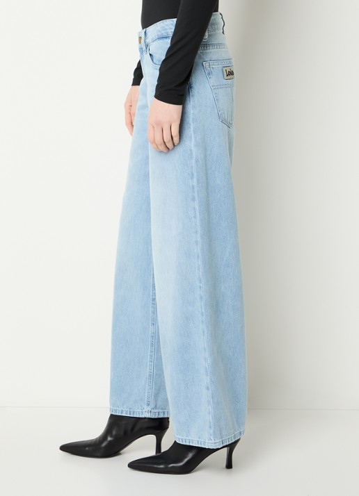 Lois Low waist loose fit jeans met lichte wassing - detail 4 lichtblauw
