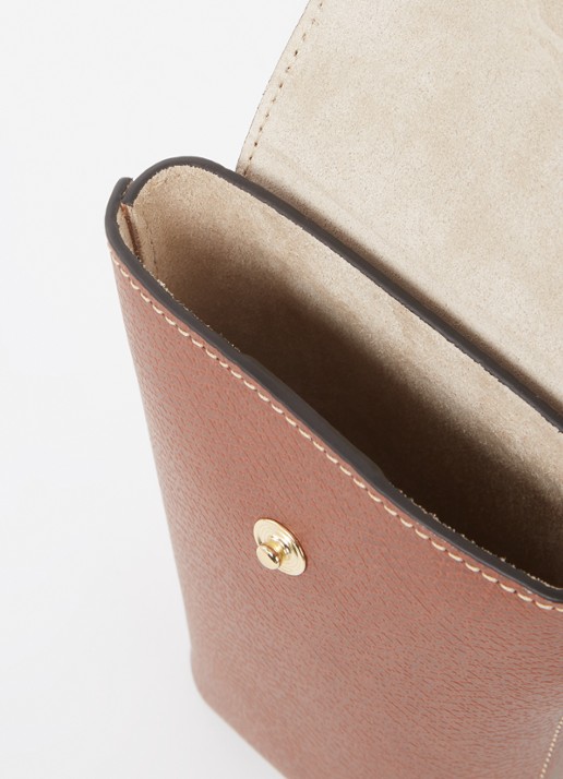 Longchamp Épure crossbody telefoonhoes van leer - detail cognac