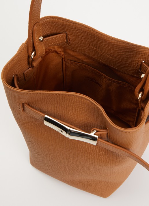 Longchamp Le Smart schoudertas XS van leer met afneembare schouderriem  - detail 2 camel