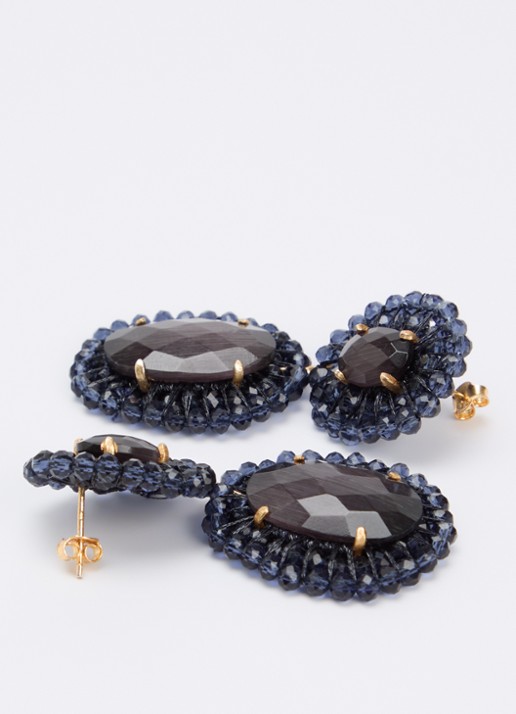 LOTT. gioielli Myron oorstekers met glaskralen verguld - detail donkerblauw