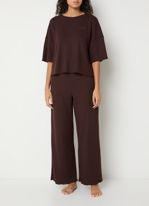 Lounge Pyjamatop met logo - voorkant 4 donkerbruin