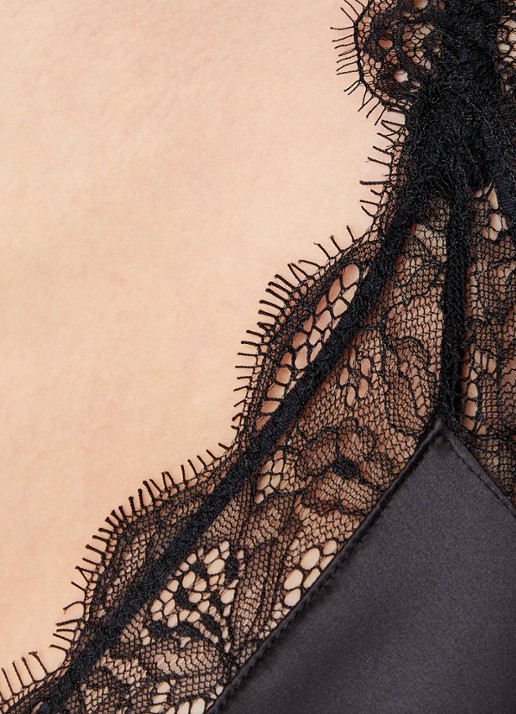 Love Stories Love Lace bralette van satijn met kant - detail 2 zwart