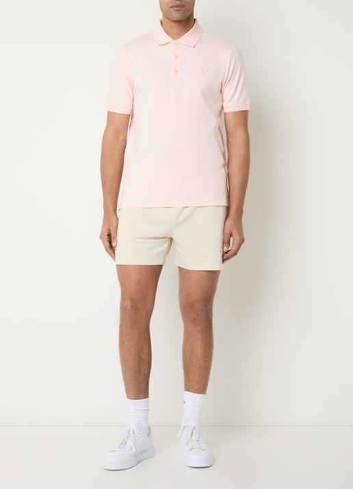 Lyle & Scott Regular fit polo met logo - voorkant 2 lichtroze
