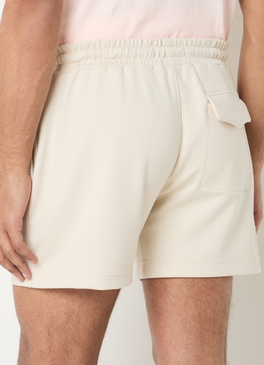 Lyle & Scott Straight fit korte joggingbroek met trekkoord - achterkant beige