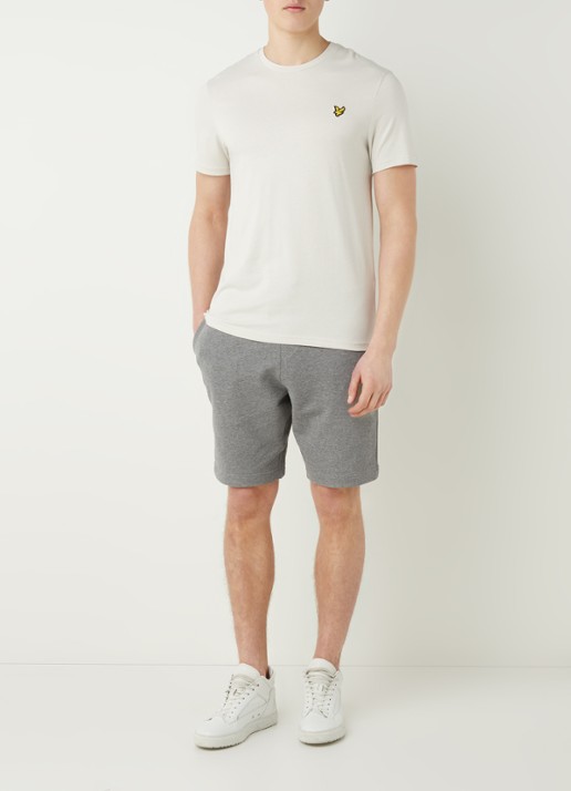 Lyle & Scott Straight fit korte joggingbroek van  katoen met logo  - voorkant 2 grijsmele