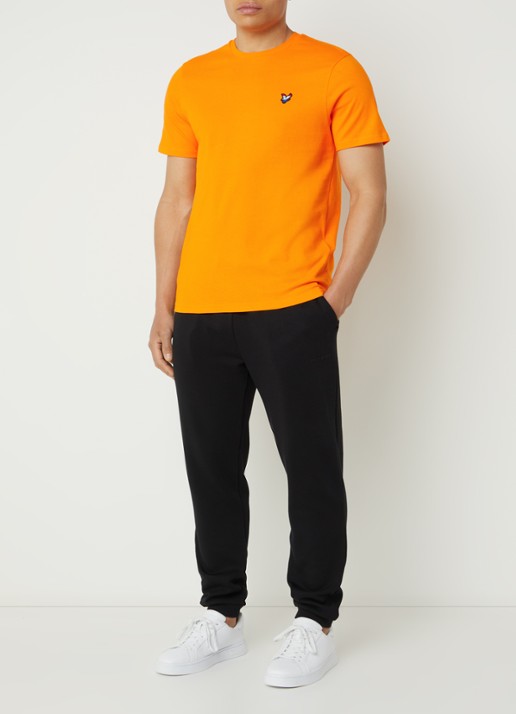 Lyle & Scott T-shirt met logo en ronde hals - voorkant 2 orange